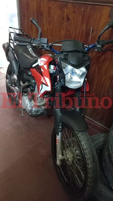 Motociclista en grave estado tras chocar con otra moto