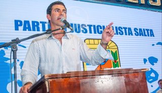 Urtubey decidió "barajar y dar de nuevo"