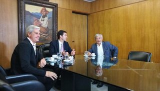 Urtubey se reunió con los diputados nacionales electos, Grande y Zottos: Leavy ausente
