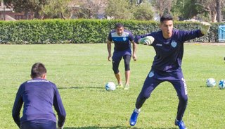 "Cayó" Leguiza y llegó la "hora clave" de Cebreiro en el arco de Gimnasia