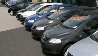 La venta de autos usados cayó 11,8% en septiembre y hay temor por pérdida de empleos