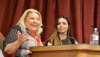 VIDEO. Carrió y un fuerte mensaje para Macri: “O elige o cae”