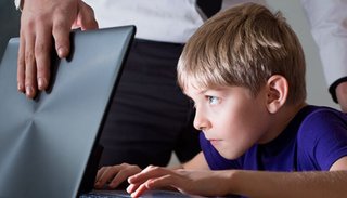 Cómo criar hijos felices y emocionalmente estables