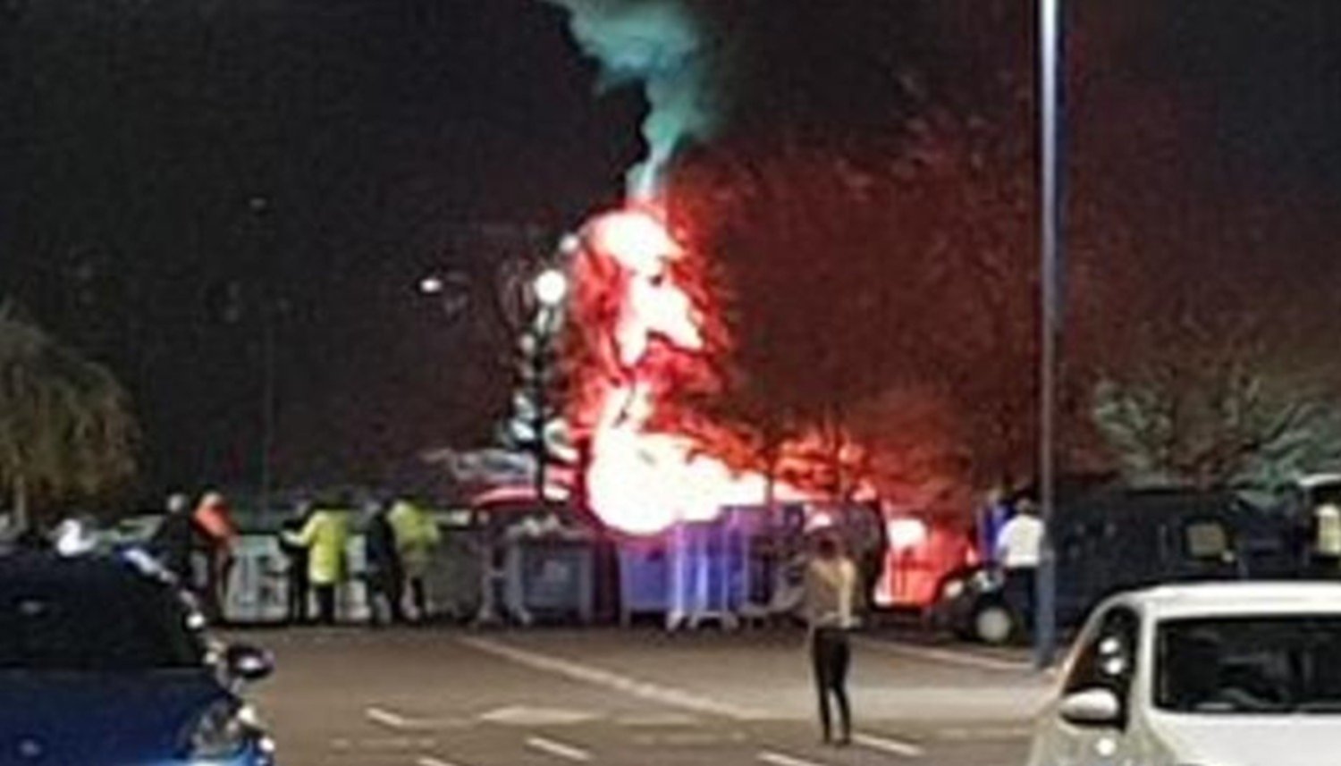 Momento del accidente aéreo del presidente de Leicester City Momento del accidente aéreo del presidente de Leicester City