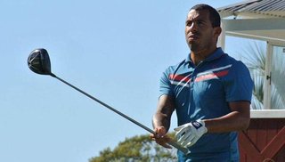Carlos Tevez hizo golf en la previa del retiro espiritual de Boca