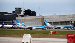 Meoni confirmó que a partir del 12 o 15 de octubre vuelven los vuelos regulares