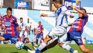 La grave crisis que golpea a los clubes salteños