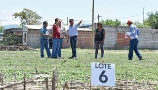 Sortearán los terrenos recuperados del loteo social Los Paraísos, de Cerrillos