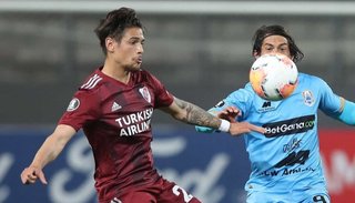 Fiorentina quiere llevarse a Martínez Quarta