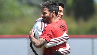 Scocco, verdugo de River, en el amistoso que ganó Newell’s
