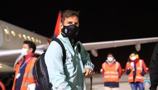Messi ya está en España y mañana se reincorpora a Barcelona