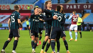 VIDEO | El Leeds de Marcelo Bielsa metió tres goles en 19 minutos y está tercero