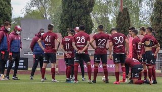 Lanús, Vélez y Defensa entran en acción