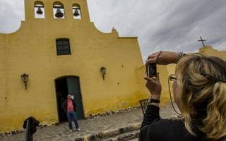 Turismo  interno: "Hay  que buscar un  equilibrio en  los precios"