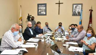 Reforma de la Constitución: A contrarreloj  trabajan con el reglamento