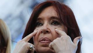  Revisan un procesamiento a Cristina por peculado