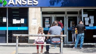El lunes se pagará el primer complemento mensual para el salario familiar