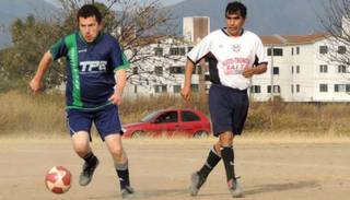 Enterate dónde y a qué hora juega la Asociación de Veteranos de Fútbol