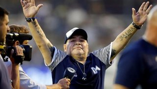 La Liga Profesional homenajeará a Maradona por su cumpleaños número 61