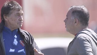 Doman se reunió con Falcioni y visitó al plantel