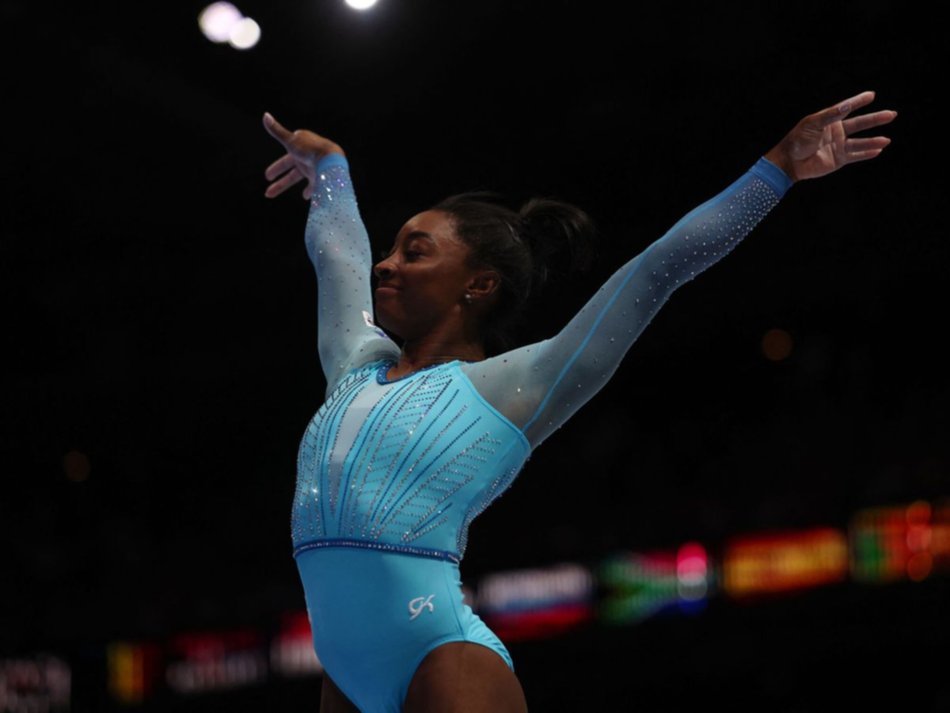 Simone Biles hizo historia en el Mundial de gimnasia a casi dos años de su colapso mental en Tokio