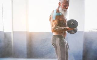 Hombres mayores de 60: bienestar, belleza y autoestima en siglo XXI 