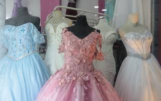 Vestidos y ambo para Cena Blanca a $100 mil 