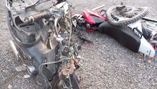 Un hombre muere luego de un choque entre motocicletas
