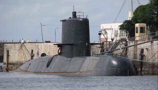 Buscan a un submarino argentino perdido en la zona de Puerto Madryn