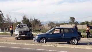 Dos conductores resultaron ilesos tras violento siniestro vial