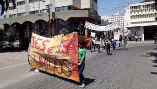 Paro y movilización de docentes