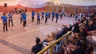 Lleno total: jubilados fueron protagonistas de una jornada de danzas y gimnasia