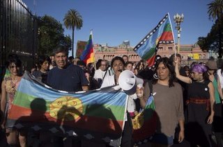 Organizaciones sociales marchan al Ministerio de Seguridad, por la muerte de Nahuel