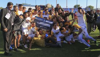 Rosario Central se adueñó del clásico y es semifinalista