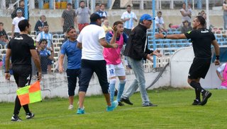 La dirigencia de Gimnasia banca a Riggio y hay reproche a los jugadores