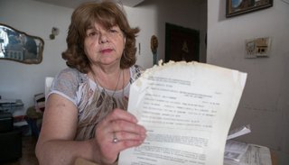 VIDEO. Angustiada porque el PAMI le quita los remedios