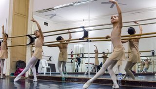 Música, danza y teatro con Fausto
