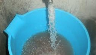Los barrios ya tienen agua, pero turbia