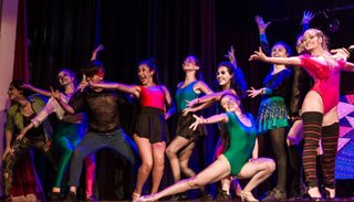 La escuela "Cristina del Valle" presenta musical hoy y mañana