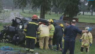 Cuatro socios de Boca mueren en accidente automovilístico