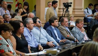 El interrogante: pasar de un déficit de $4.600 millones a un superávit de 122 millones