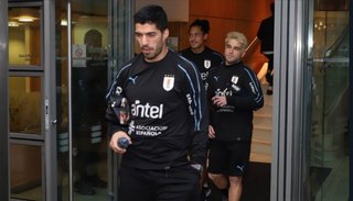 Gran clásico sudamericano entre Uruguay y Brasil en Inglaterra