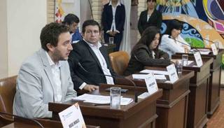 Aprobaron 2 moratorias