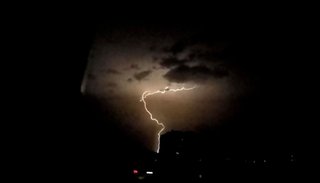 Video: Los rayos iluminaron el cielo de San Salvador de Jujuy