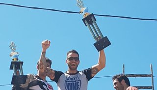 José Fili se trepó a la punta y va por todo