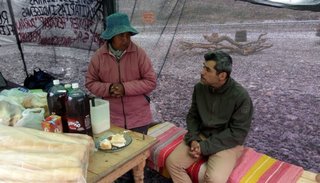 Desalojo en El Alisal: al parecer, la Justicia dejó en el río a la familia equivocada