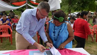 Entregaron 19 lotes a productores de la comunidad "Areté Guazú"