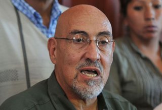 Pase a planta permanente y corrimientos para municipales