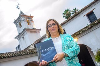 Dolores Lávaque: “Con mi libro aporto mi grano de arena a la industria del vino”