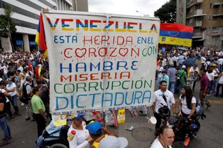 Maduro incrementó 2.5 veces el valor del salario mínimo